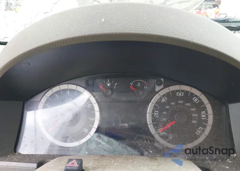 2010 Ford Escape Xlt z USA, uszkodzony, nr VIN 1FMCU0D76AKC06384